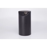 Elegáns fekete matt urna ezüst szívvel