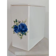 Iker fehér urna színes rózsával