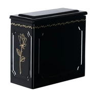 Legkisebb templomi urna - arany rózsával