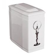 Fehér iker urna gyertyával