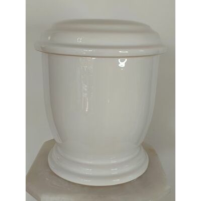Egyszerű fehér kerámia urna 