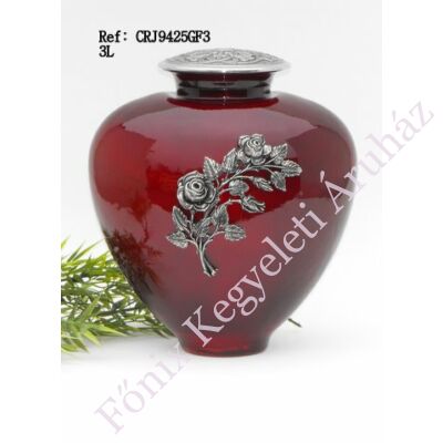 Rózsás fém rátéttel díszített vörös fém-üveg urna