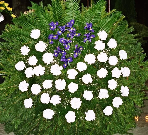 564. álló koszorú